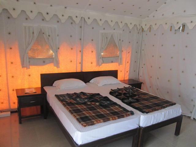 Derra Camp And Resort Jhajra Room photo